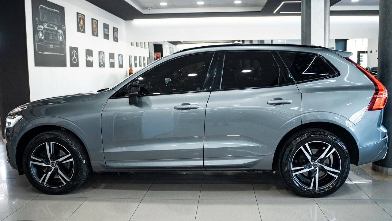 Volvo XC 60 XC60 B4 2.0 AWD R DESIGN AUTO XENO PELLE NAVI FULL OPTIONAL