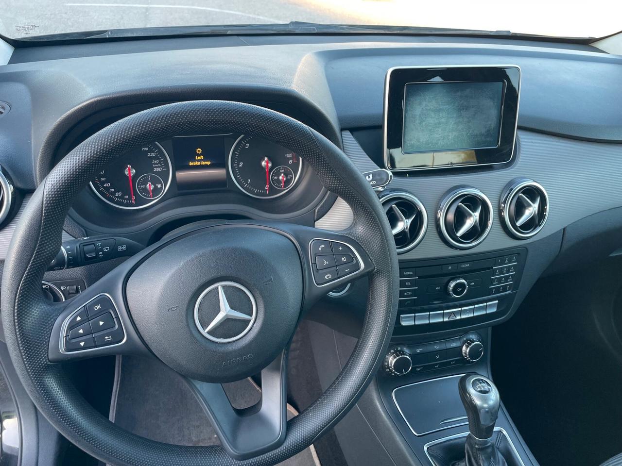 Mercedes-benz B 180 d Business