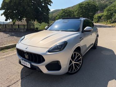 Maserati Grecale MHEV 330 CV AWD Modena