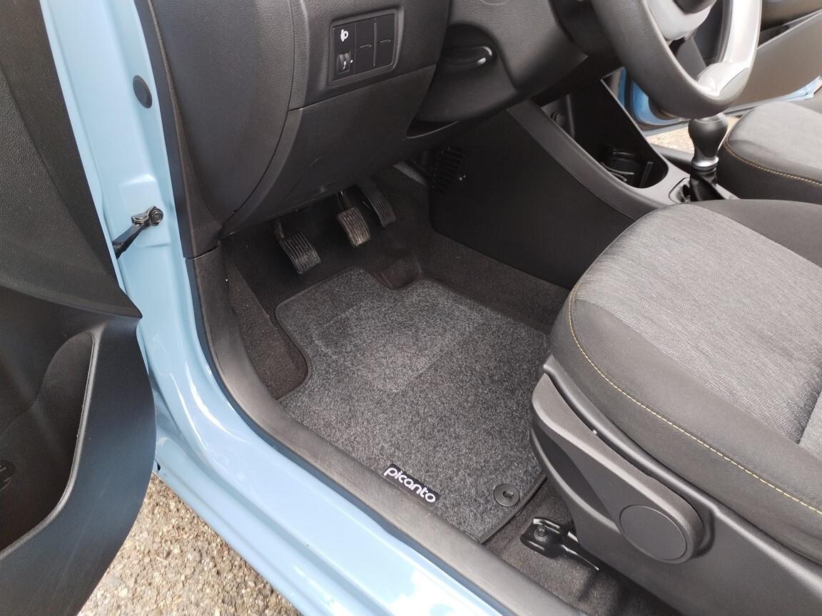 Kia Picanto 1.0 12V 5 p soli 12000km 9/2014