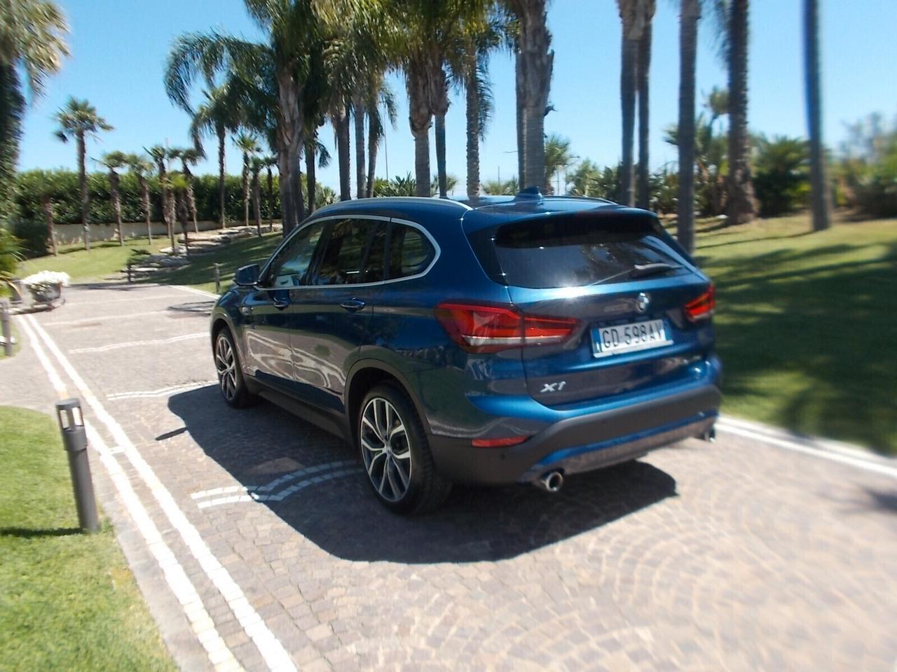 Bmw X1 Xdrive18d 150cv Aut. *FULL OPT.* da VETRiNA