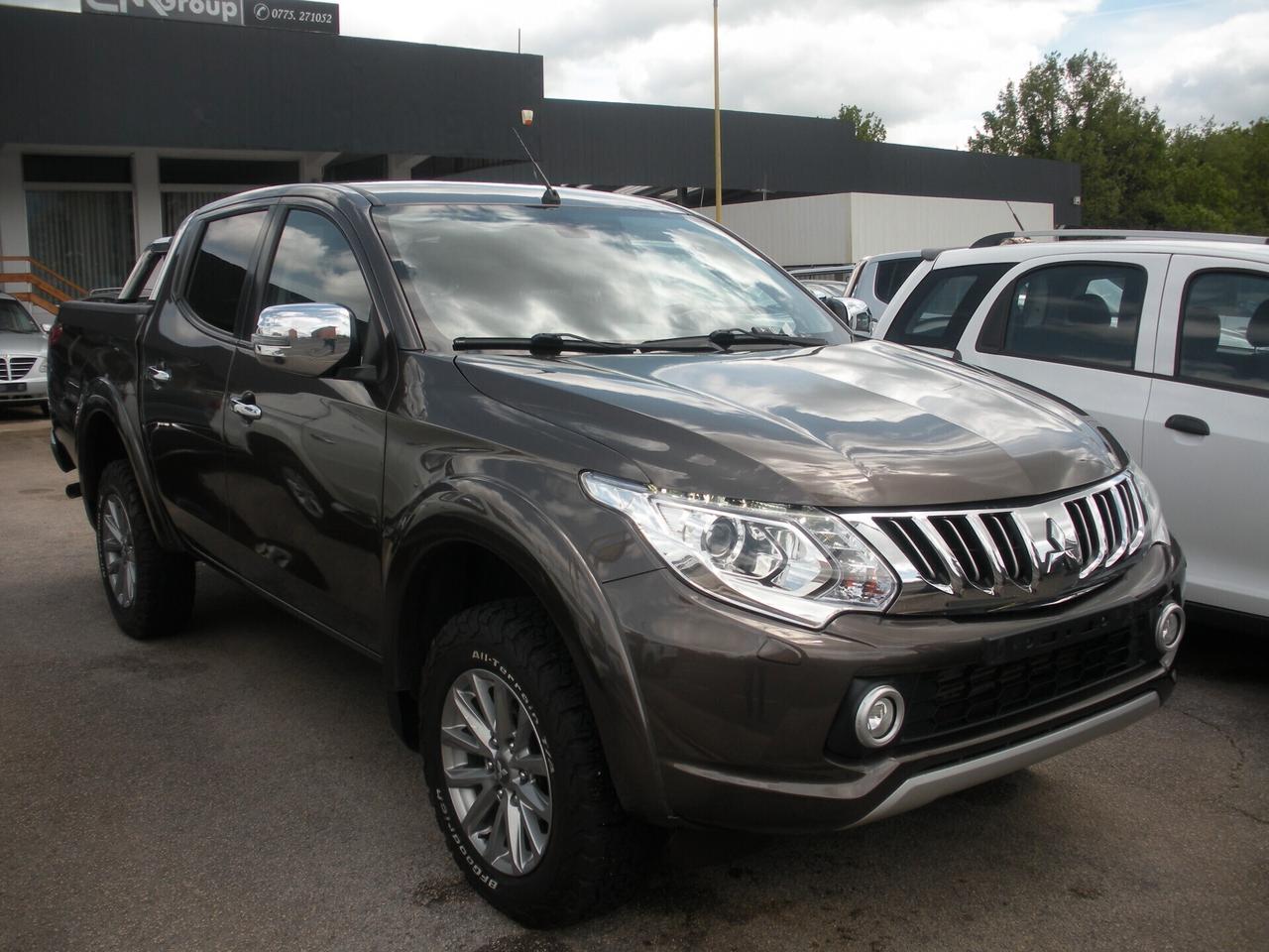 Mitsubishi L200 2.4 DI-D/181CV Double Cab Intense Hp Mivec SDA