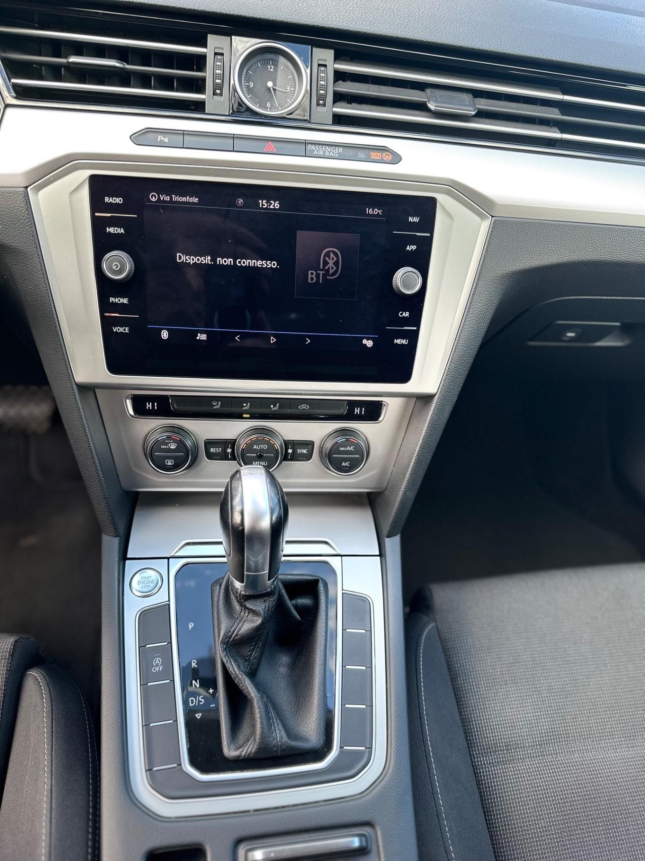 Volkswagen Passat 2.0 TDI DSG Business BlueMotion Technology