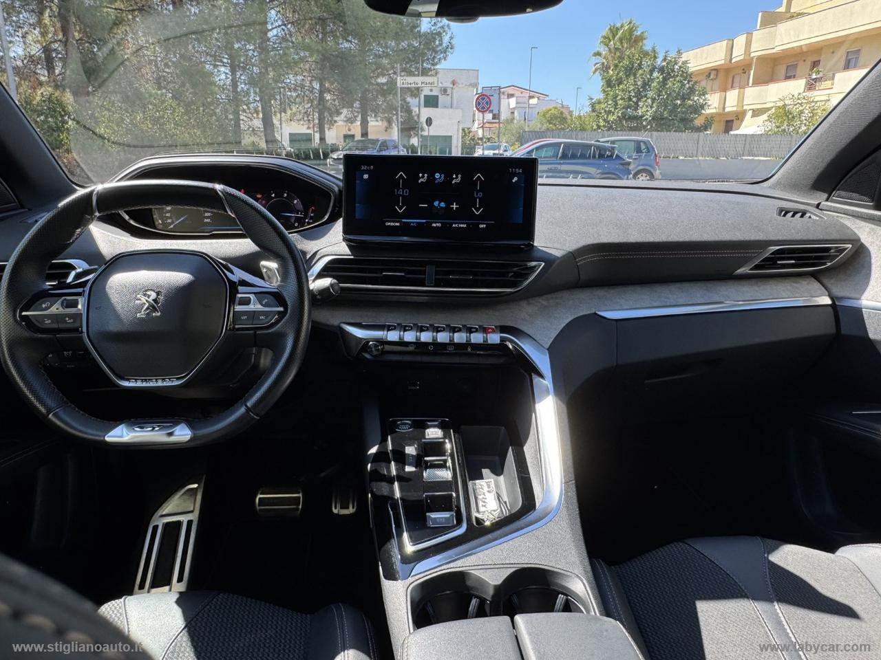 PEUGEOT 3008 BlueHDi 130 S&S EAT8 GT