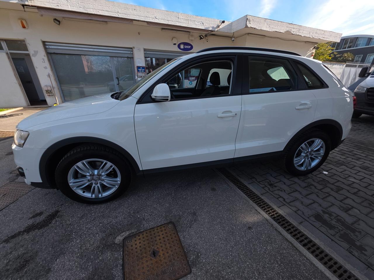 Audi Q3 2.0 TDI 4x4 perfetta e garantito 12 mesi