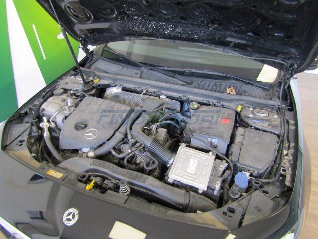 MERCEDES-BENZ A 180 AMG Automatic 7G-DCT