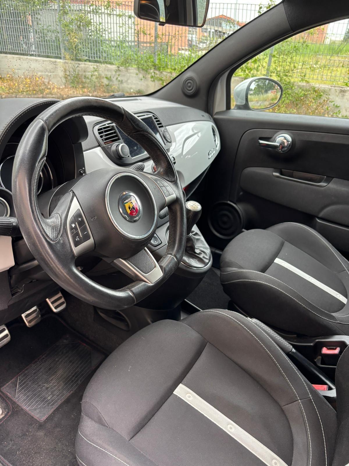 Abarth 595 1.4 Turbo T-Jet 140 CV