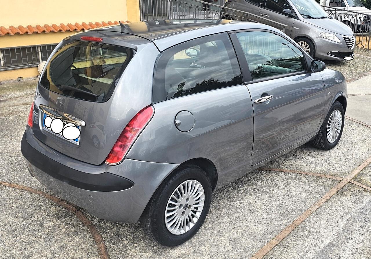 Ypsilon 1.2 GPL PELLE CONDIZIONI OK TAGLIANDATA