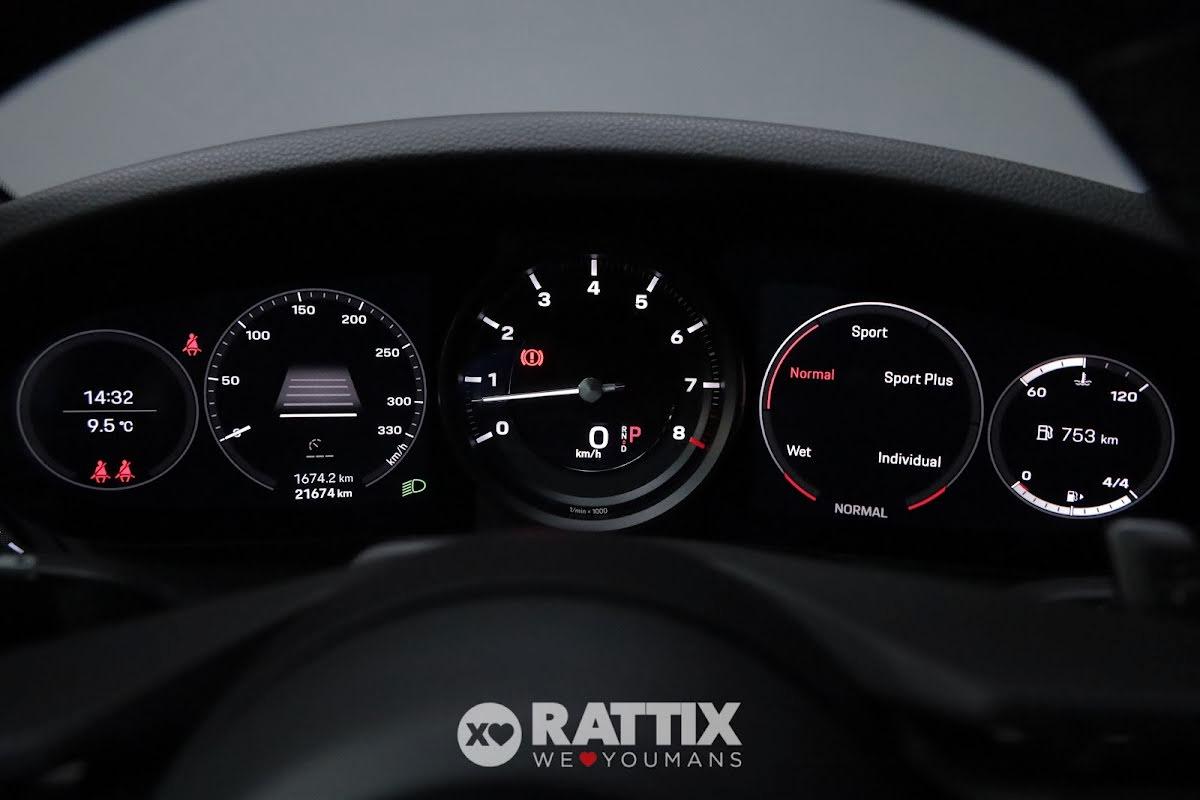 Porsche 992 911 Carrera Coupe 3.0 385CV Auto + tetto apribile