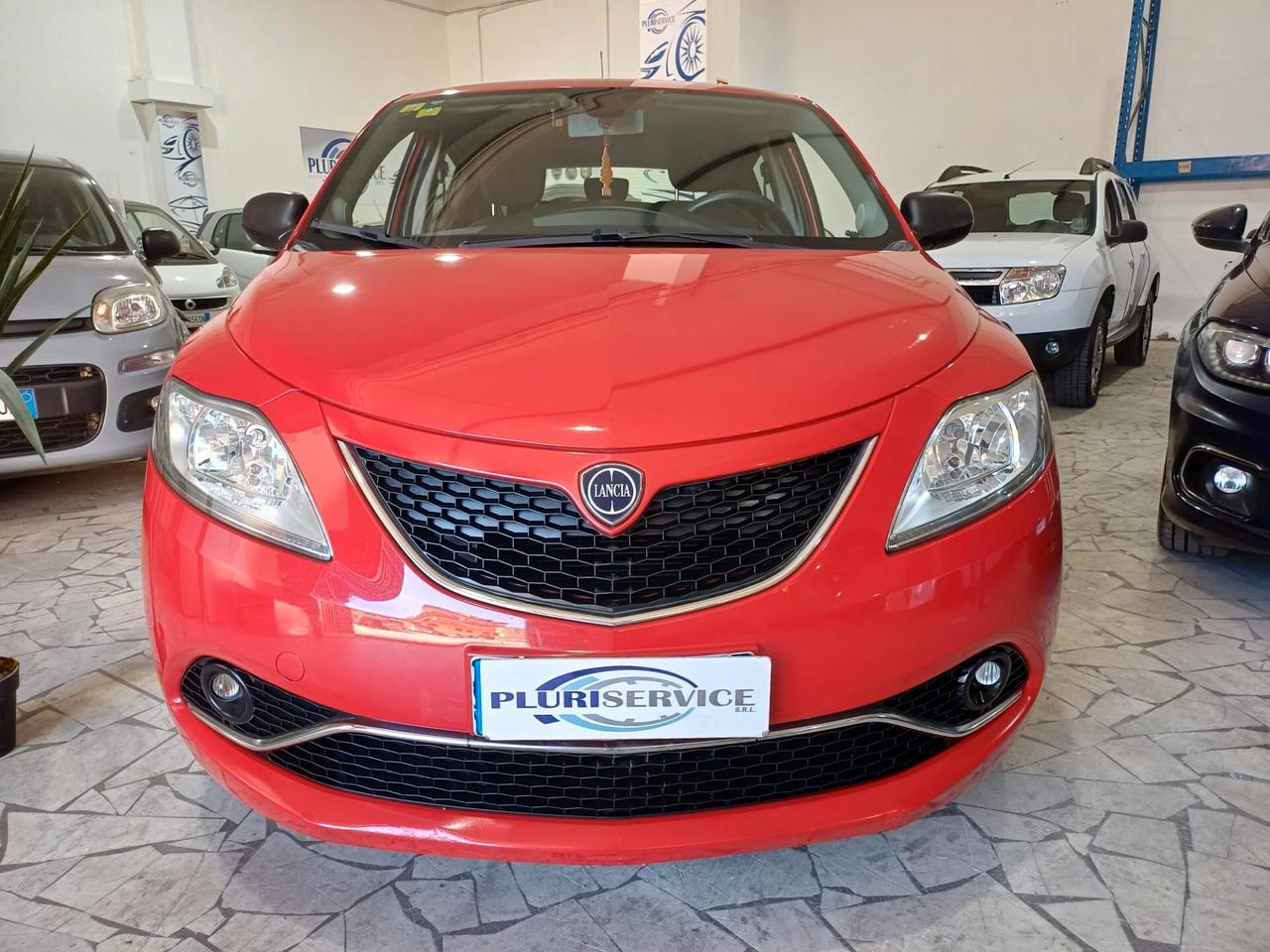Lancia Ypsilon GPL DI SERIE Fiammante - 2018