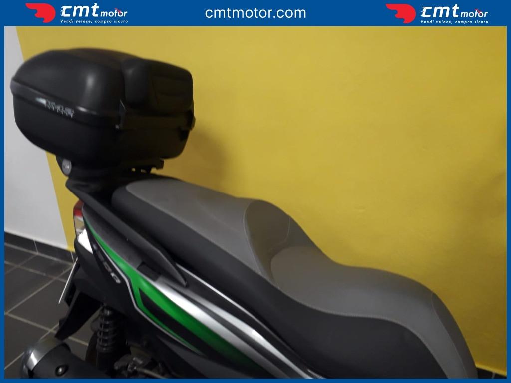 Kawasaki J 300 - 2018