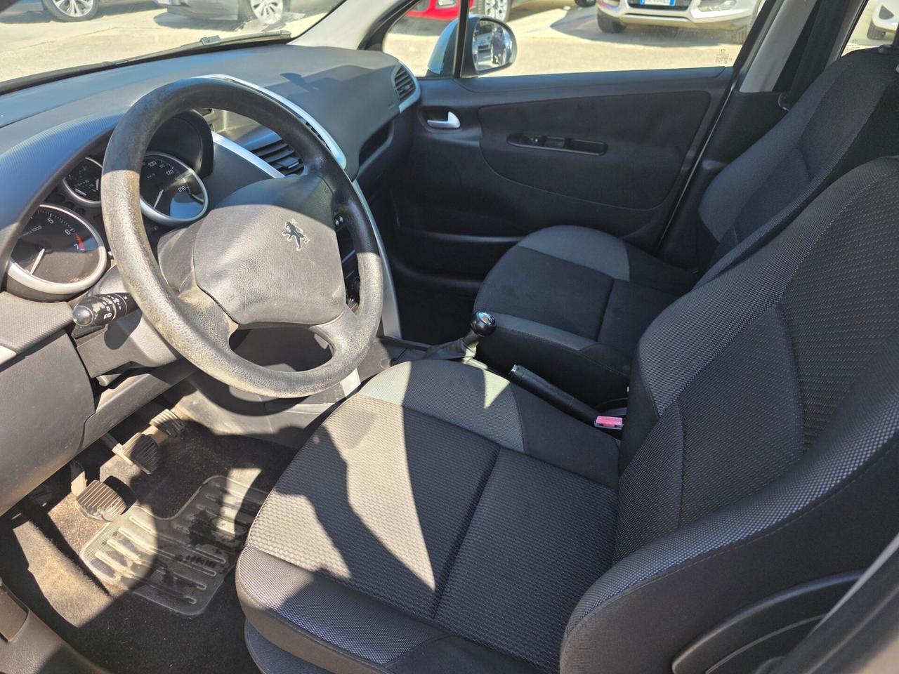 Peugeot 207 1.4 8V 75CV Energie
