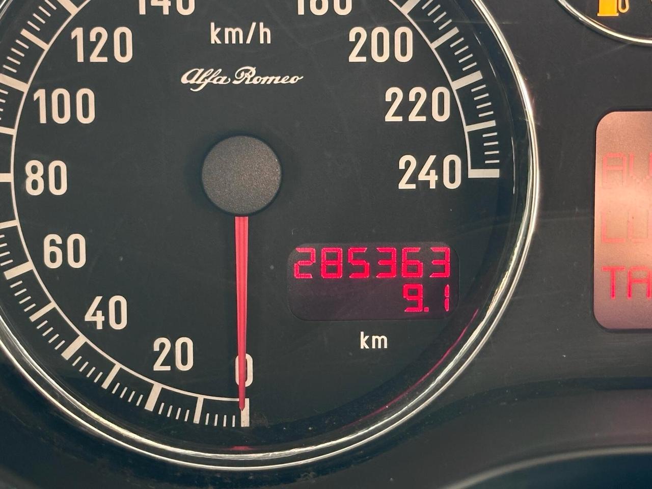 Alfa Romeo 147 1.9 JTD (120) 5 porte Murphy&Nye