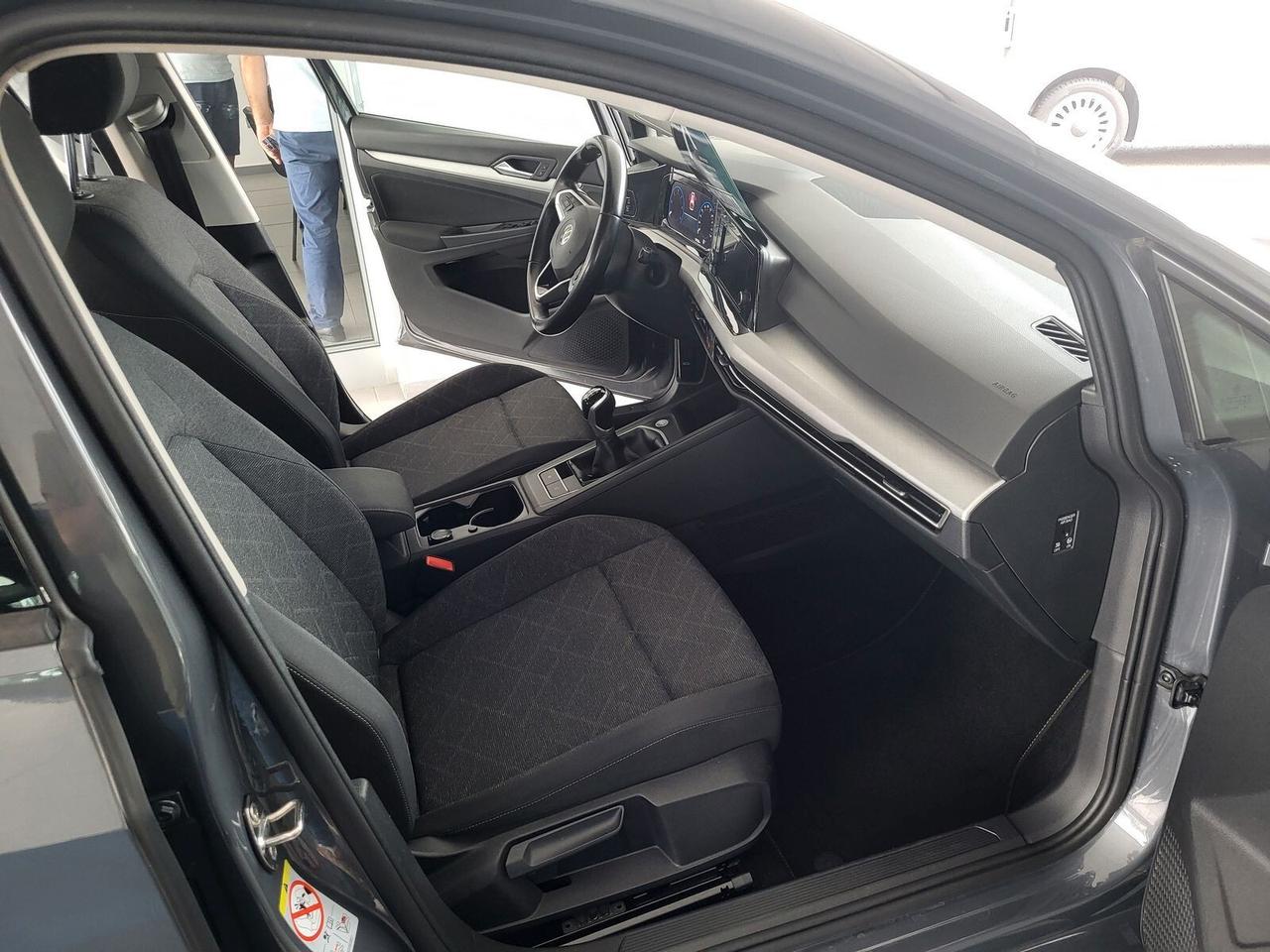 Volkswagen Golf SERIE 8 2.0 TDI EURO 6 CAMBIO MANUALE 6 MARCE *** VIRTUAL COCKPIT ***
