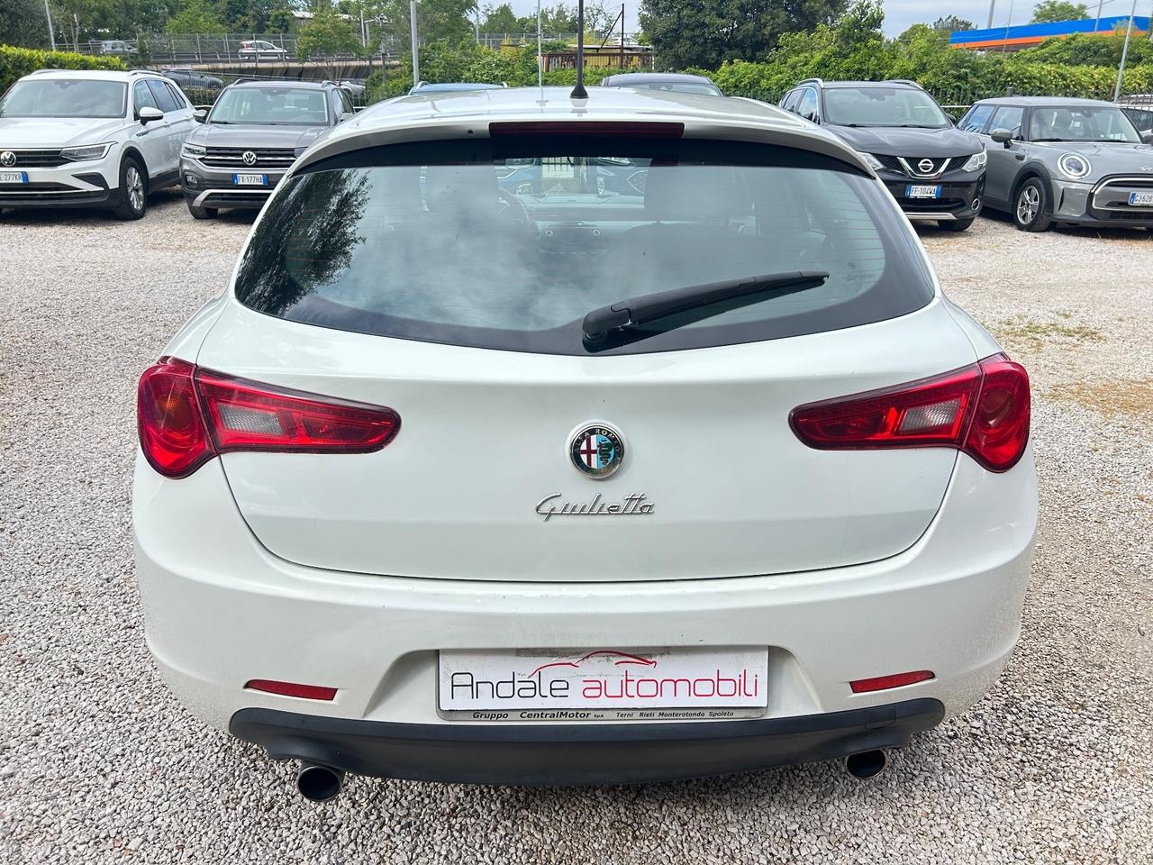 Alfa Romeo Giulietta 2.0 JTDm-2 Distinctive