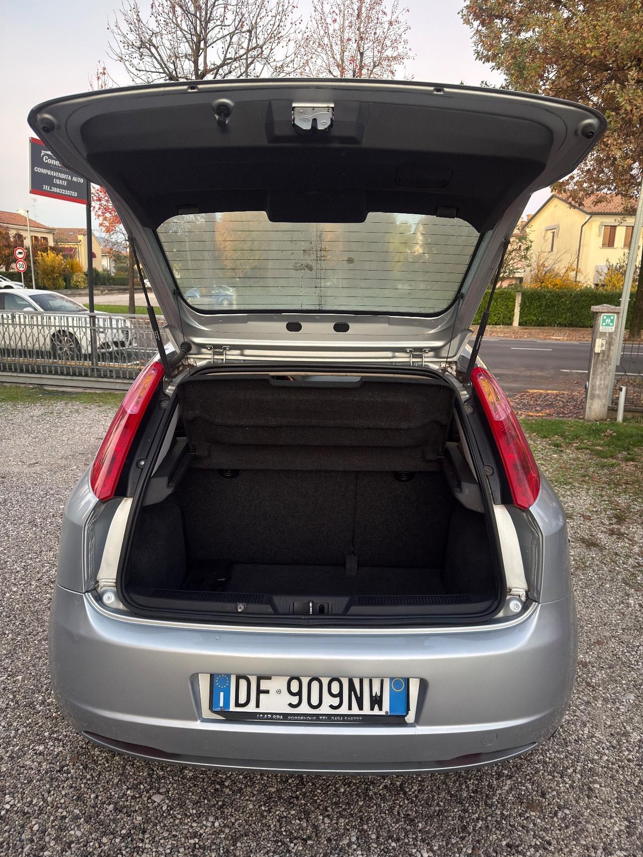 Fiat Grande Punto 1.3 MJT 75 CV 5 porte Active
