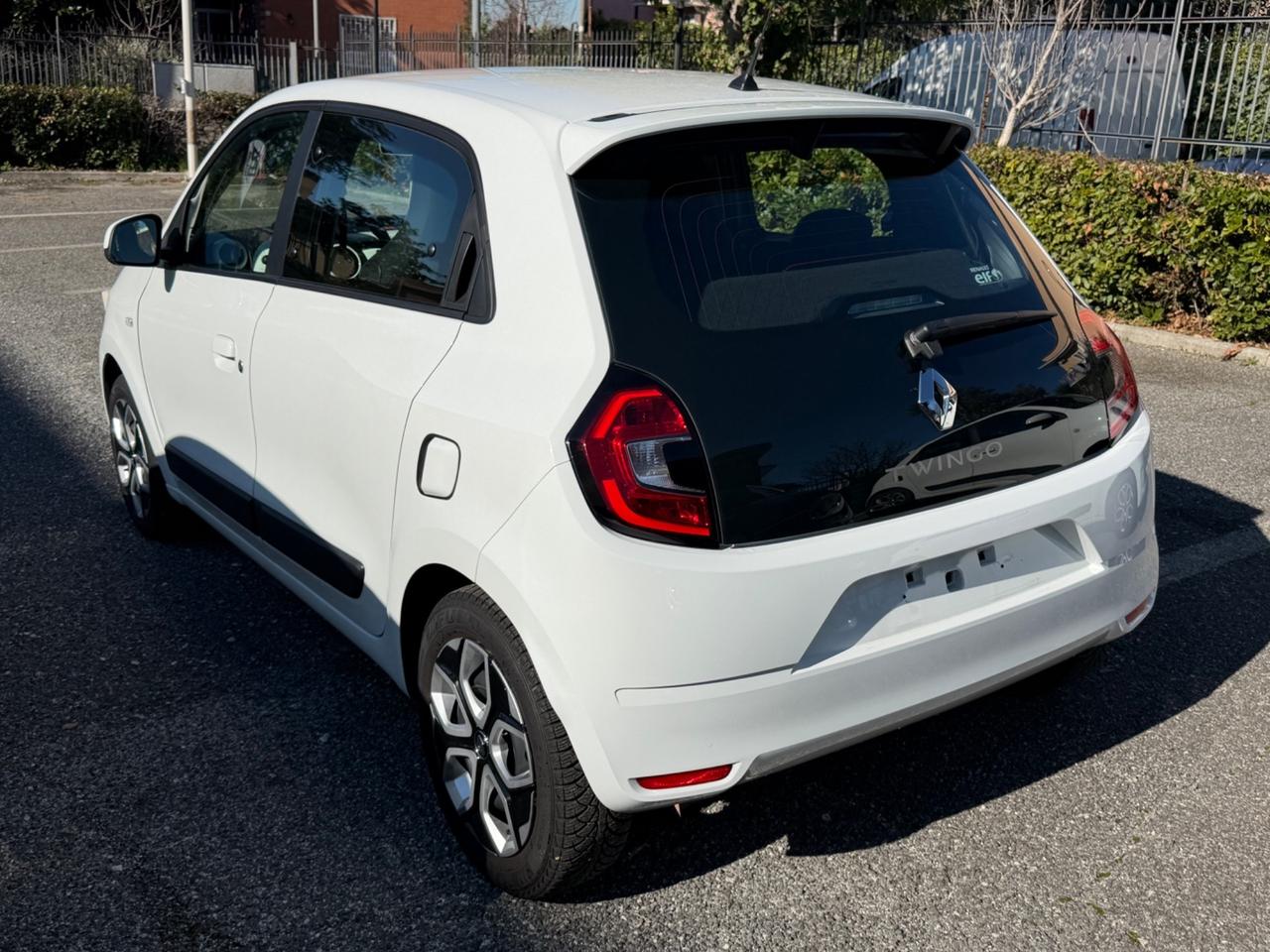 Renault Twingo SCe 65 CV LIMITED LED UNIPRO IVAESPOSTA NEOPATENTATI