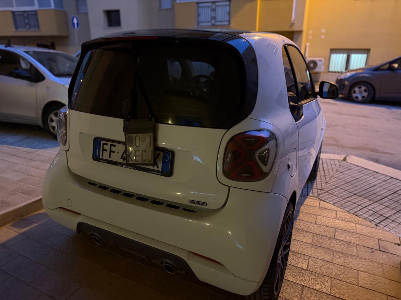 Smart ForTwo BRABUS 0.9 Turbo twinamic Xclusive