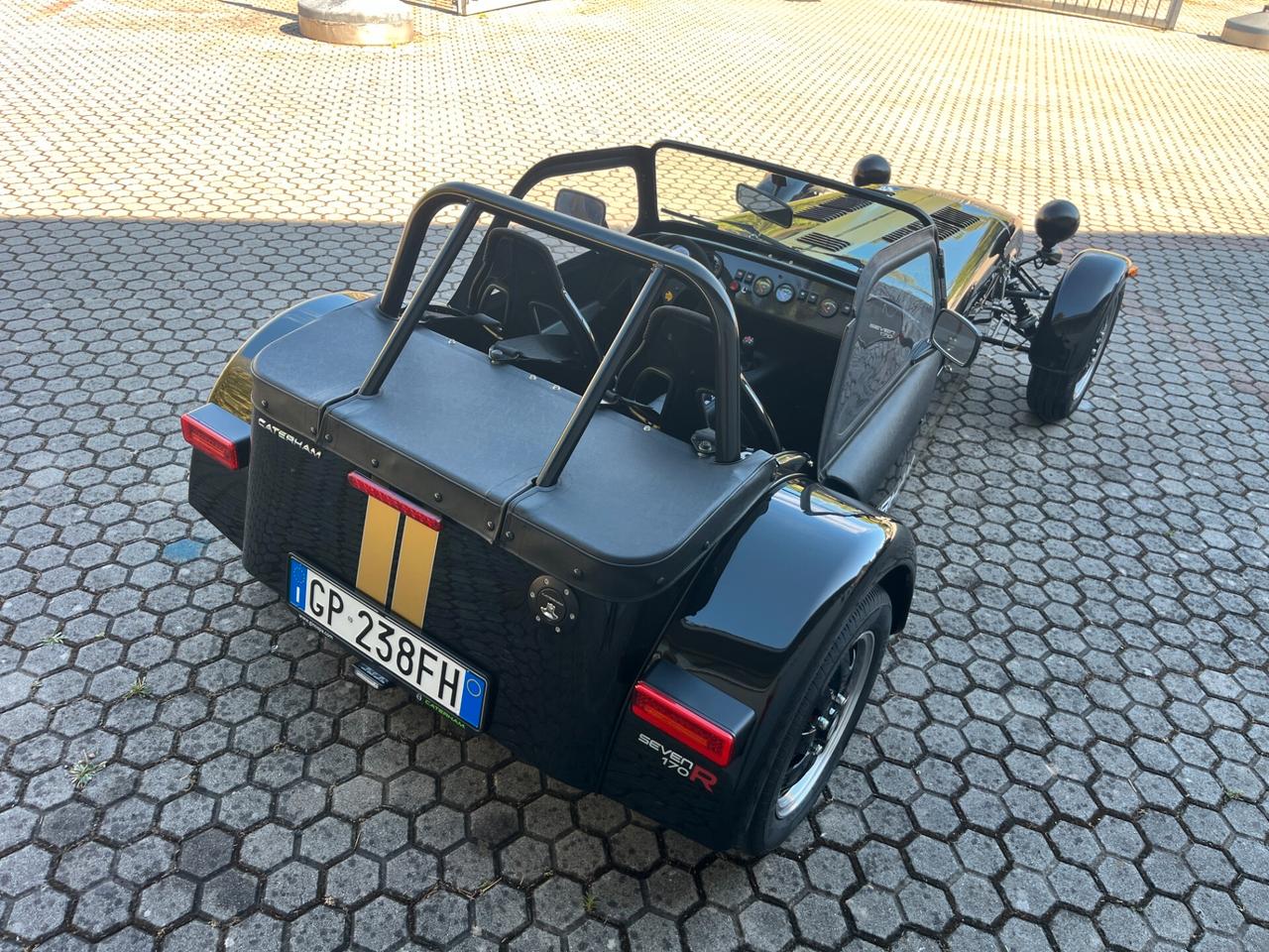 Caterham Seven 7 S3 allestimento R