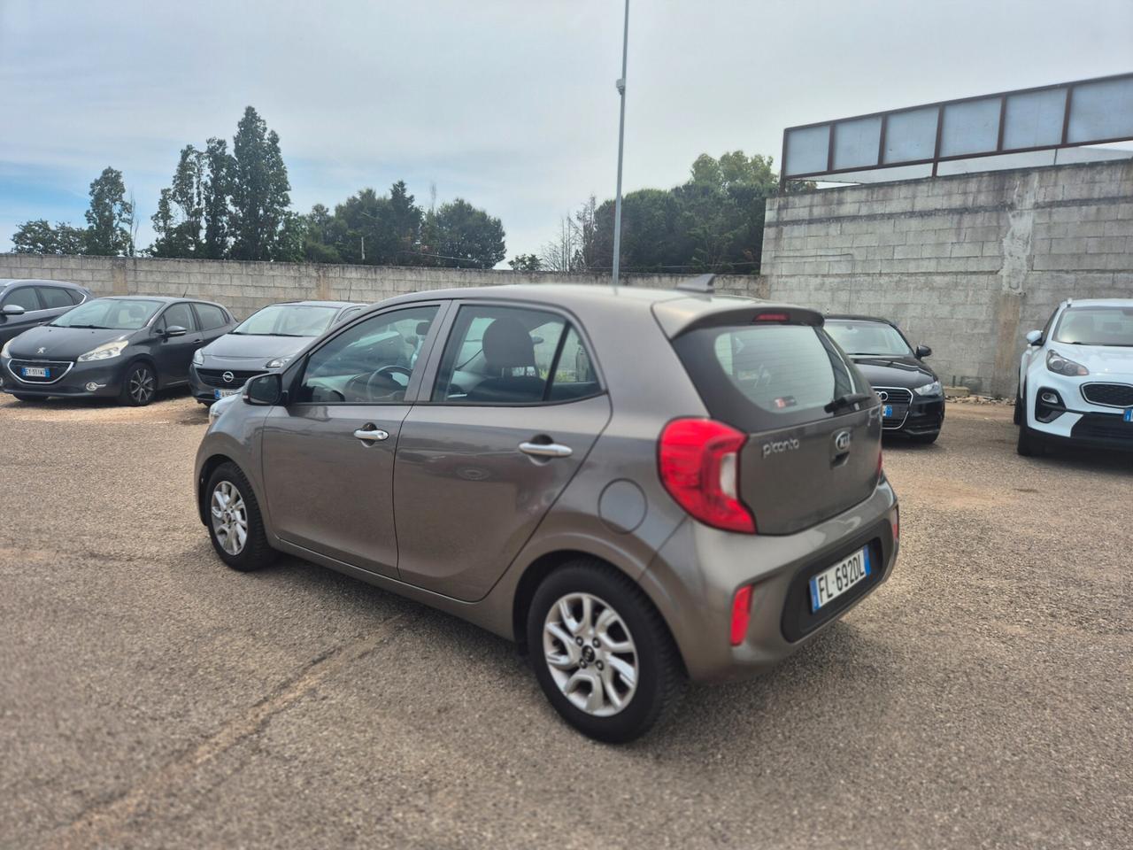 Kia Picanto 1.0 12V EcoGPL 5 porte Cool