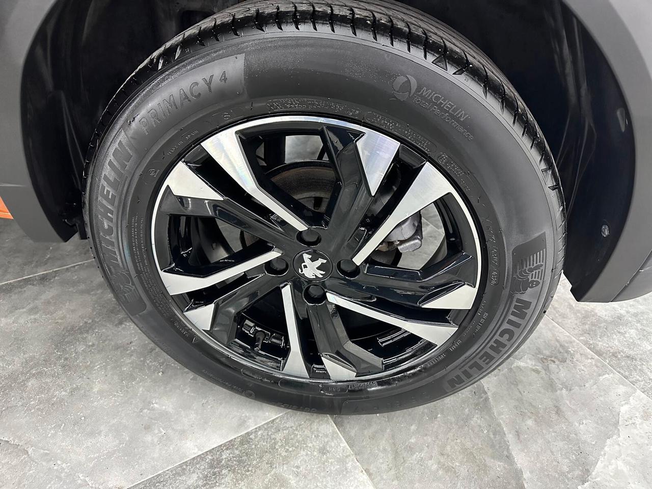 Peugeot 2008 PureTech 130 S&S Active