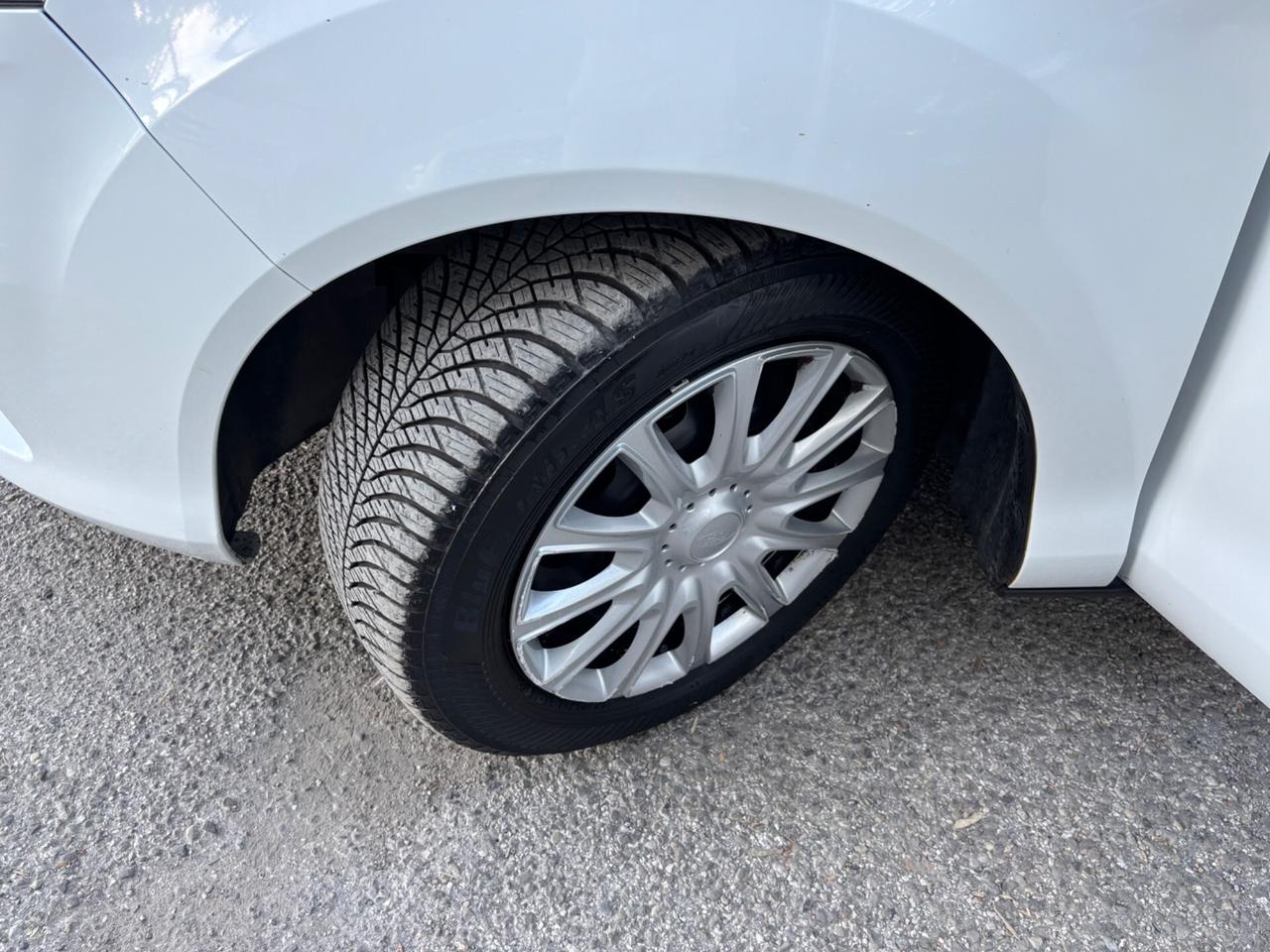 Ford B-Max 1.0 benzina Business OK NEOPATENTATI