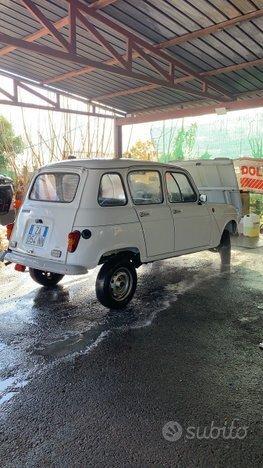 Renault R 4 benz s-t-o-r-i-c-a-