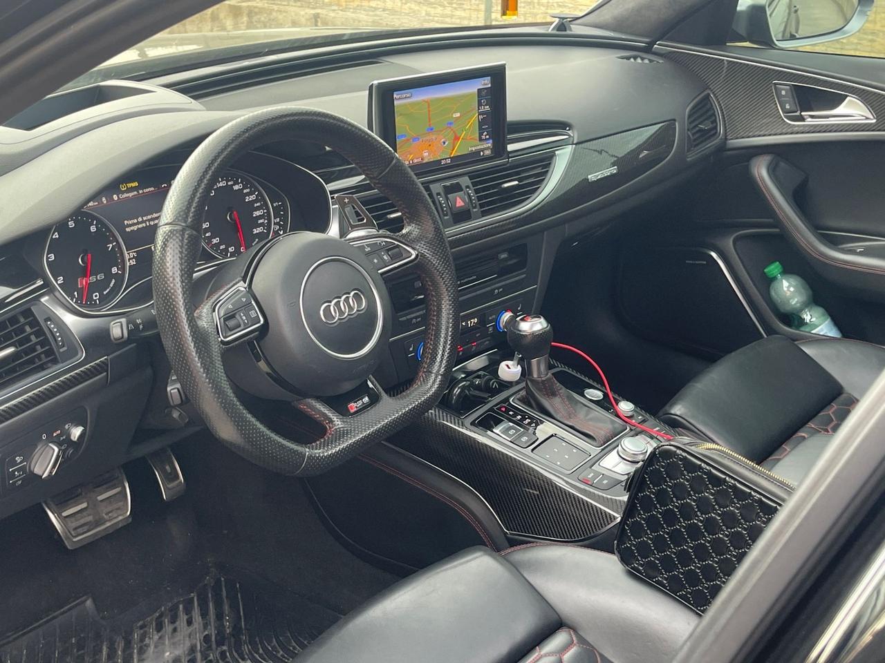 Audi A6 RS 6 Avant 4.0 TFSI quattro tiptronic