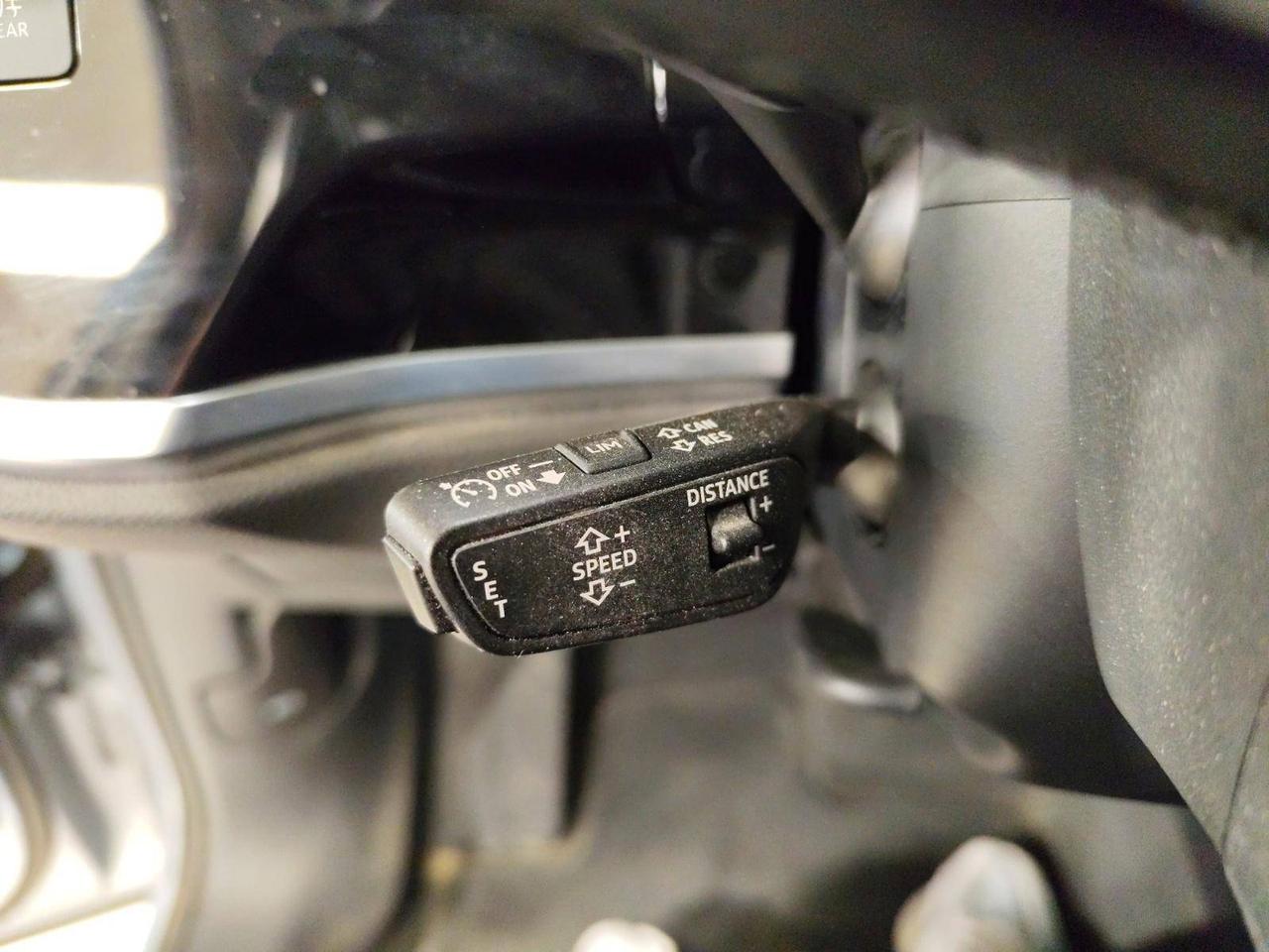 Audi Q3 35 2.0 tdi Business Advanced