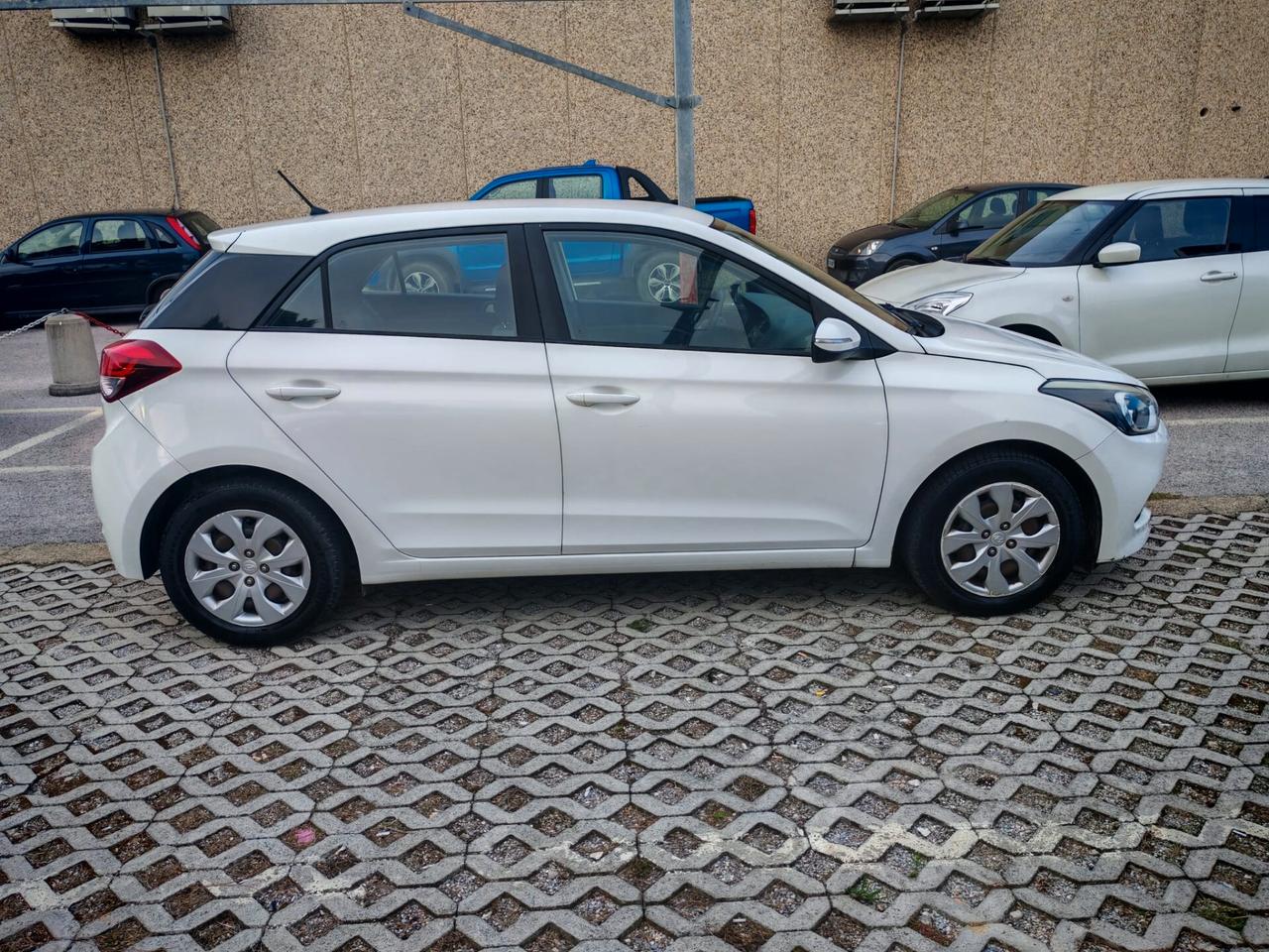 Hyundai i20 1.1 CRDi 12V 5 porte Classic
