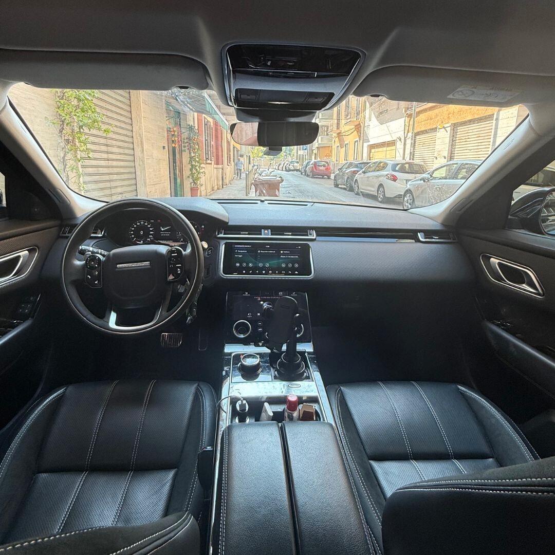 Range Rover Velar 2.0D I4 240 CV LEGGI INFO