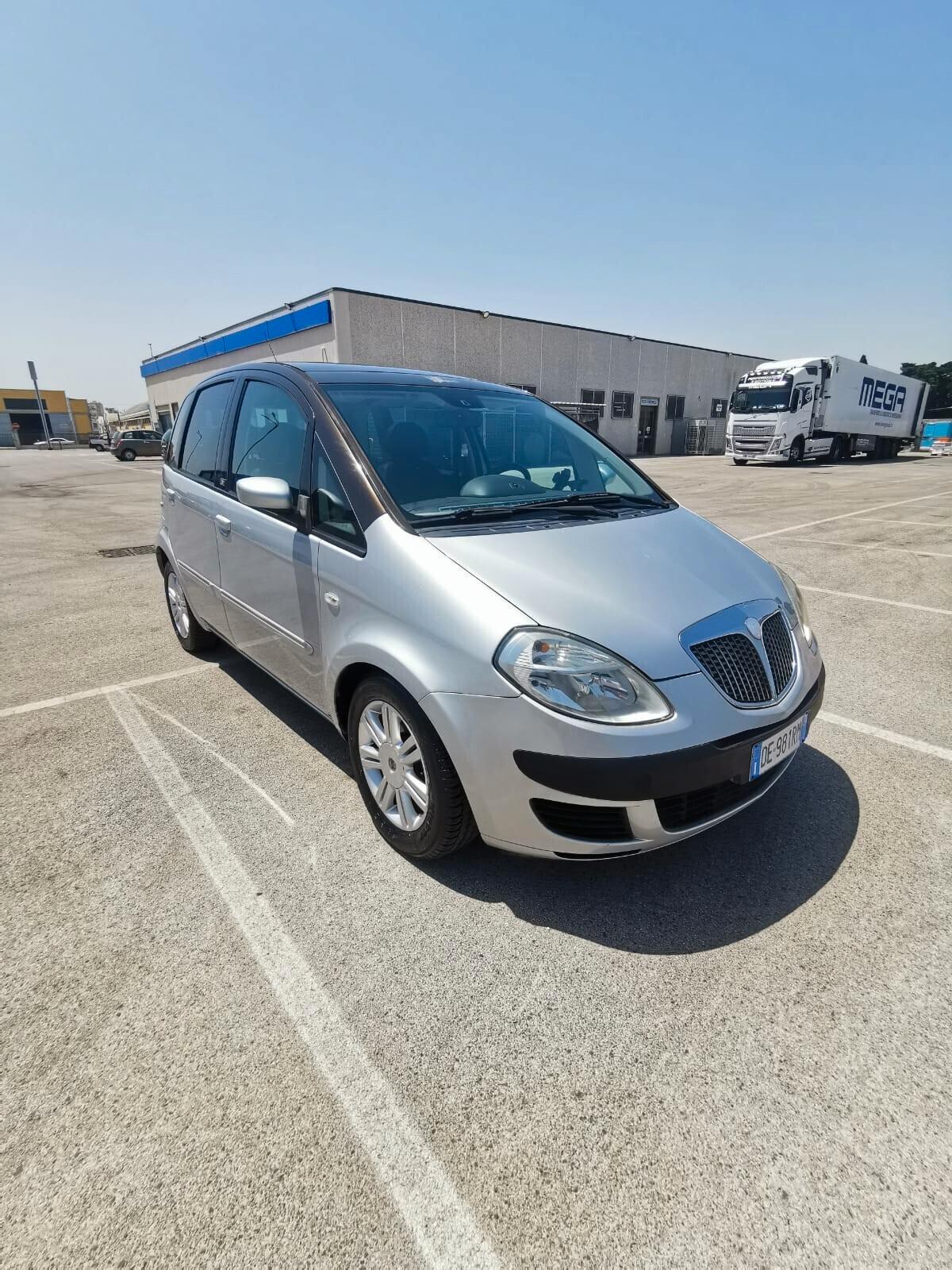 Lancia MUSA 1.3 Multijet 16V 90 CV Platino