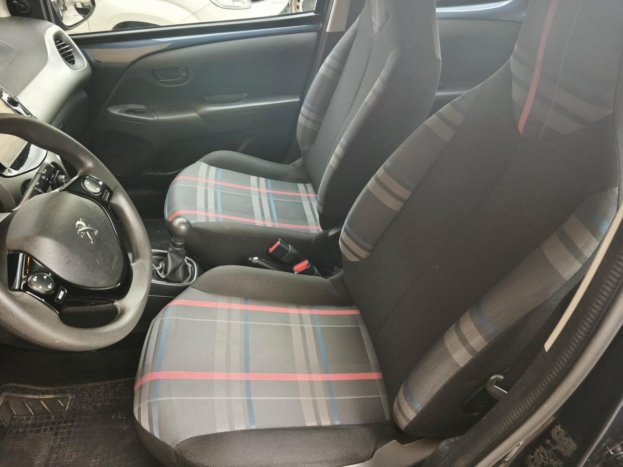 Peugeot 108 VTi 68 5 porte Allure TOP!