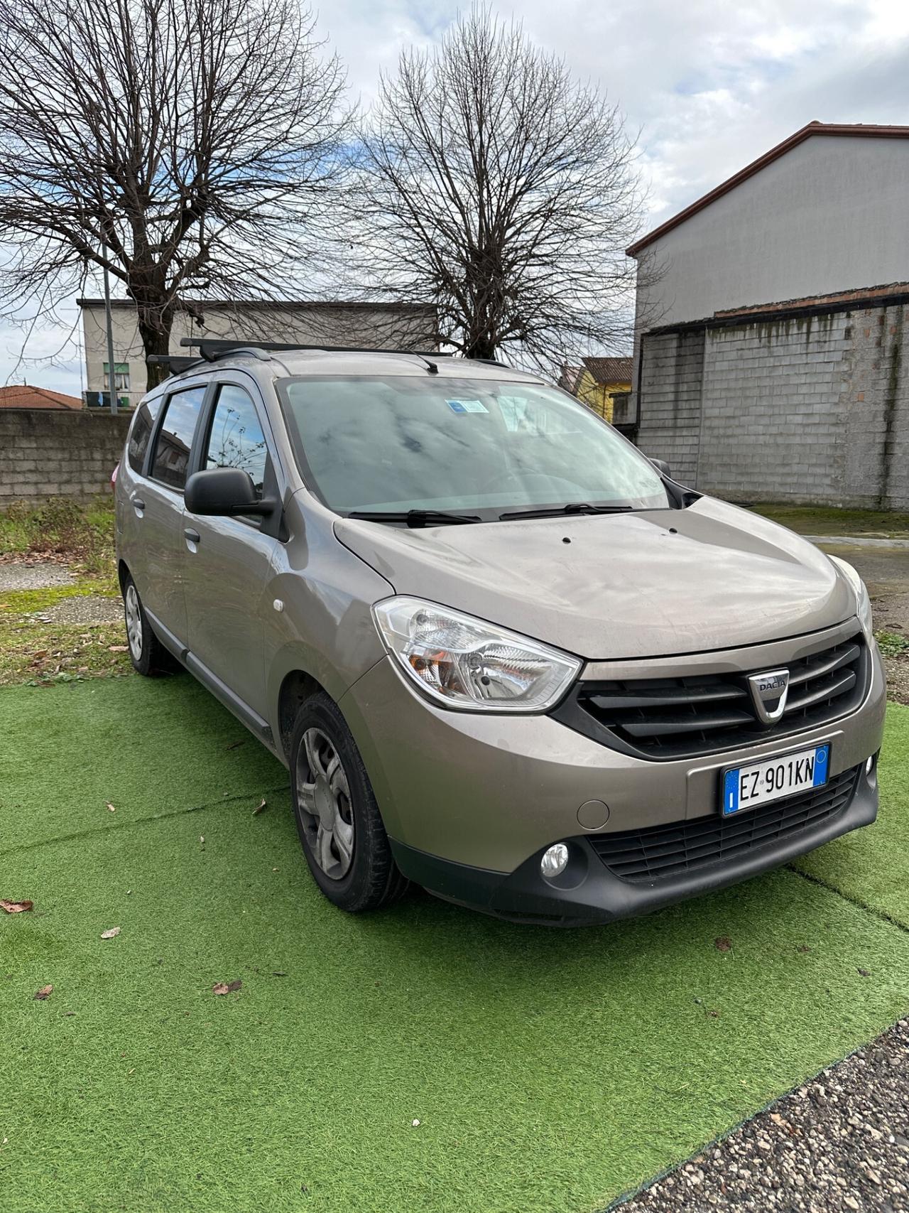 Dacia Lodgy 1.5 dCi 90CV 7 posti Neopatentati