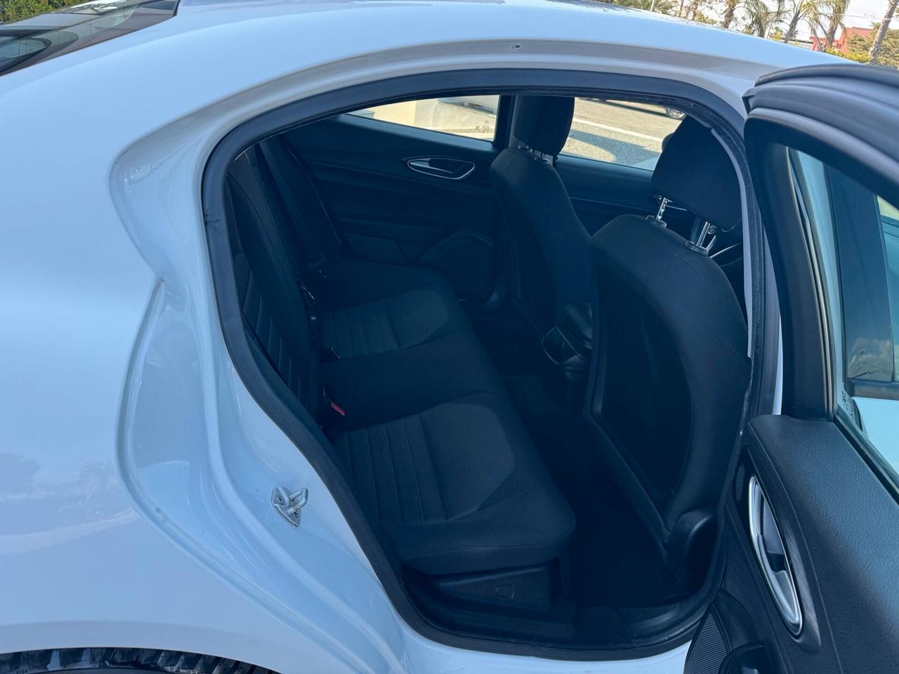 Alfa Romeo Giulia 2.2 Turbodiesel 150 CV