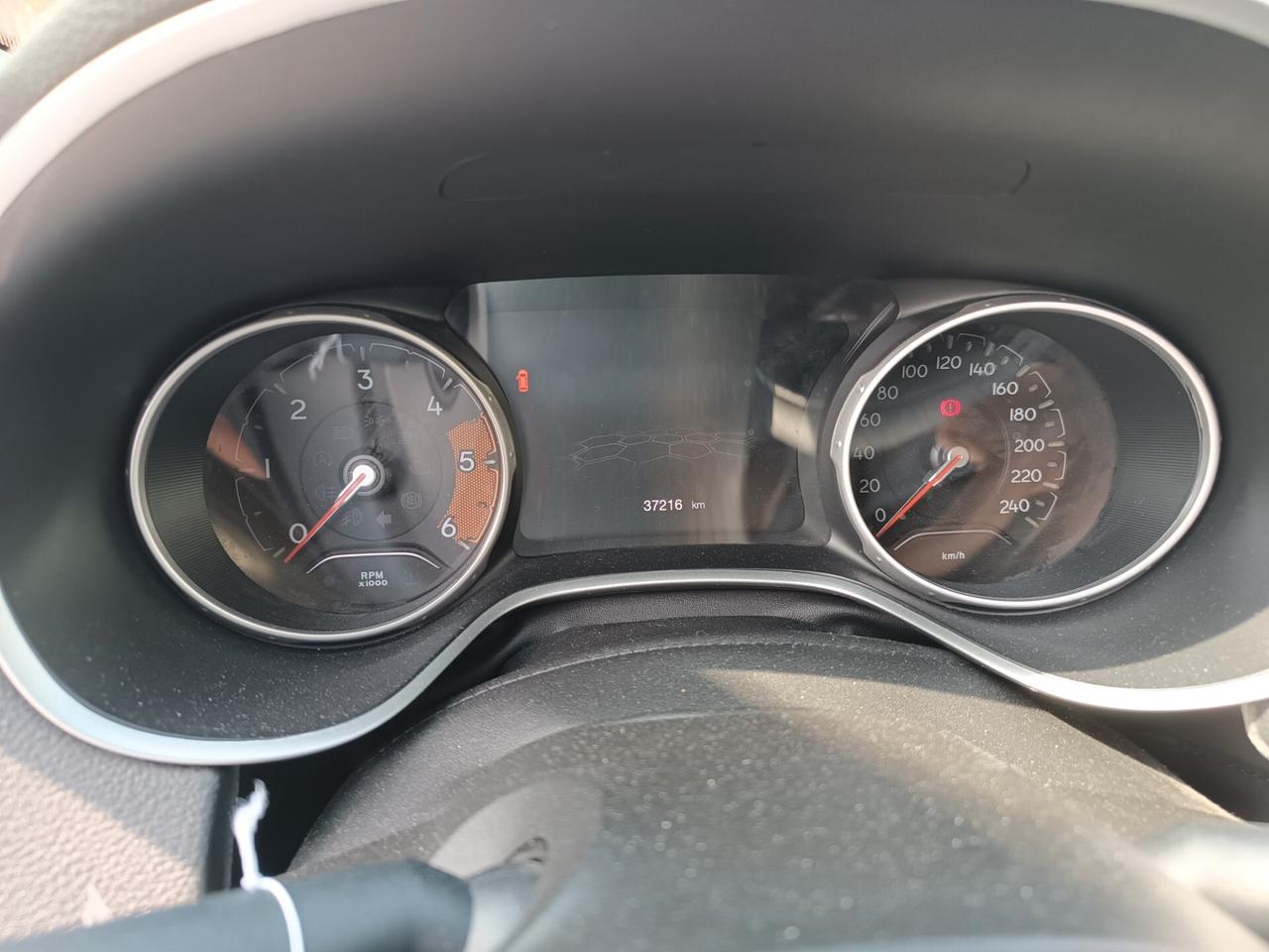 Jeep Compass 1.6 Multijet II 2WD LIMITED 120 CV 37000 kn