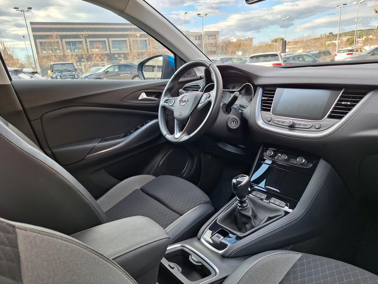 Opel Grandland X 1.5 diesel Ecotec Business X NEOPATENTATI IVA ESPOSTA