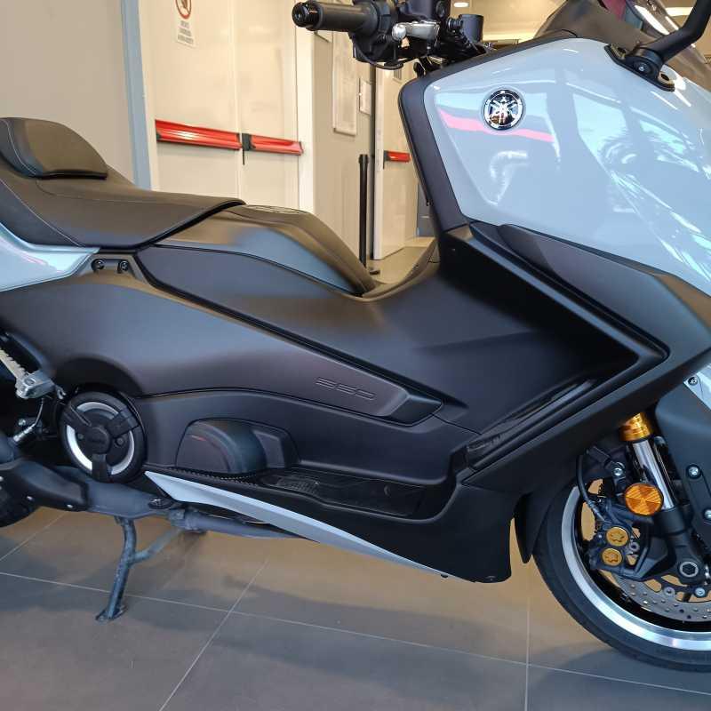 Yamaha T-Max 560 Tech Max - 2025
