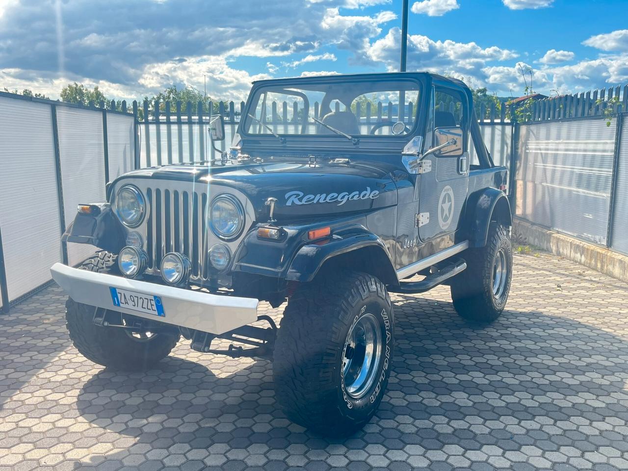 Jeep CJ-7 RENEGADE