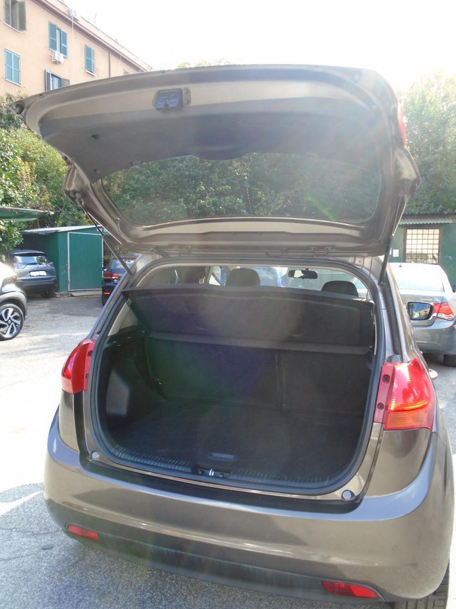 KIA Venga '14 1.6 CRD UNIPRO E5 OK NEOP.