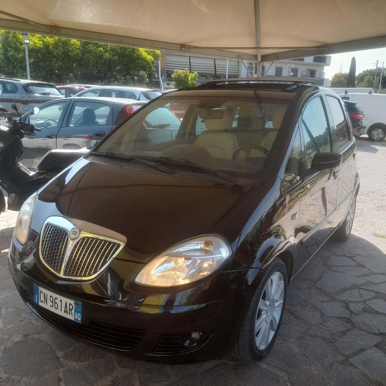 Lancia MUSA 1.9 Multijet Platino