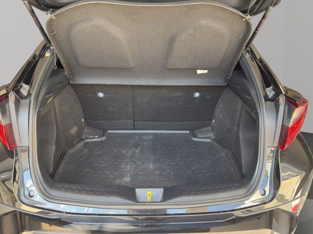 TOYOTA C-HR 1.8 Hybrid E-CVT Active