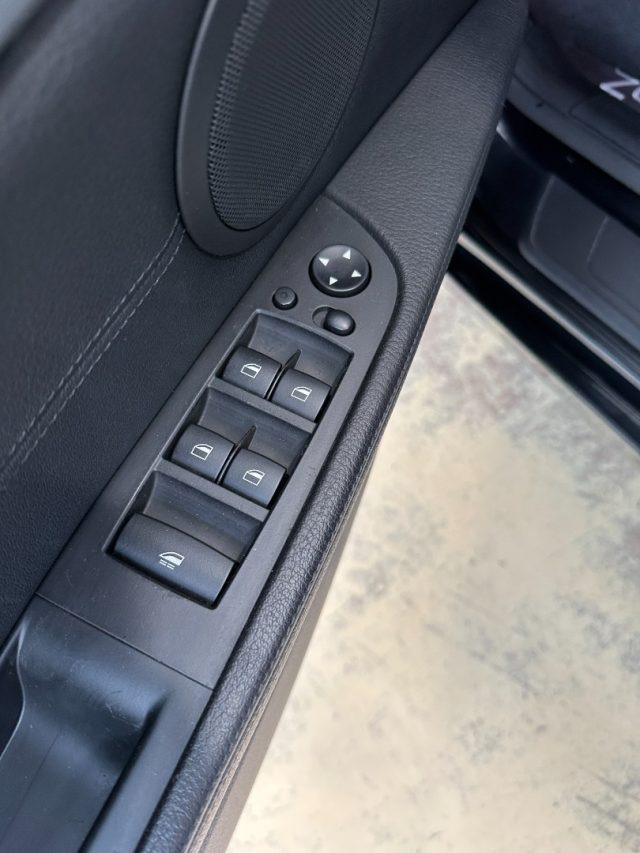 BMW Z4 sDrive30i Automatica - 18" - Bluetooth - PERFETTA