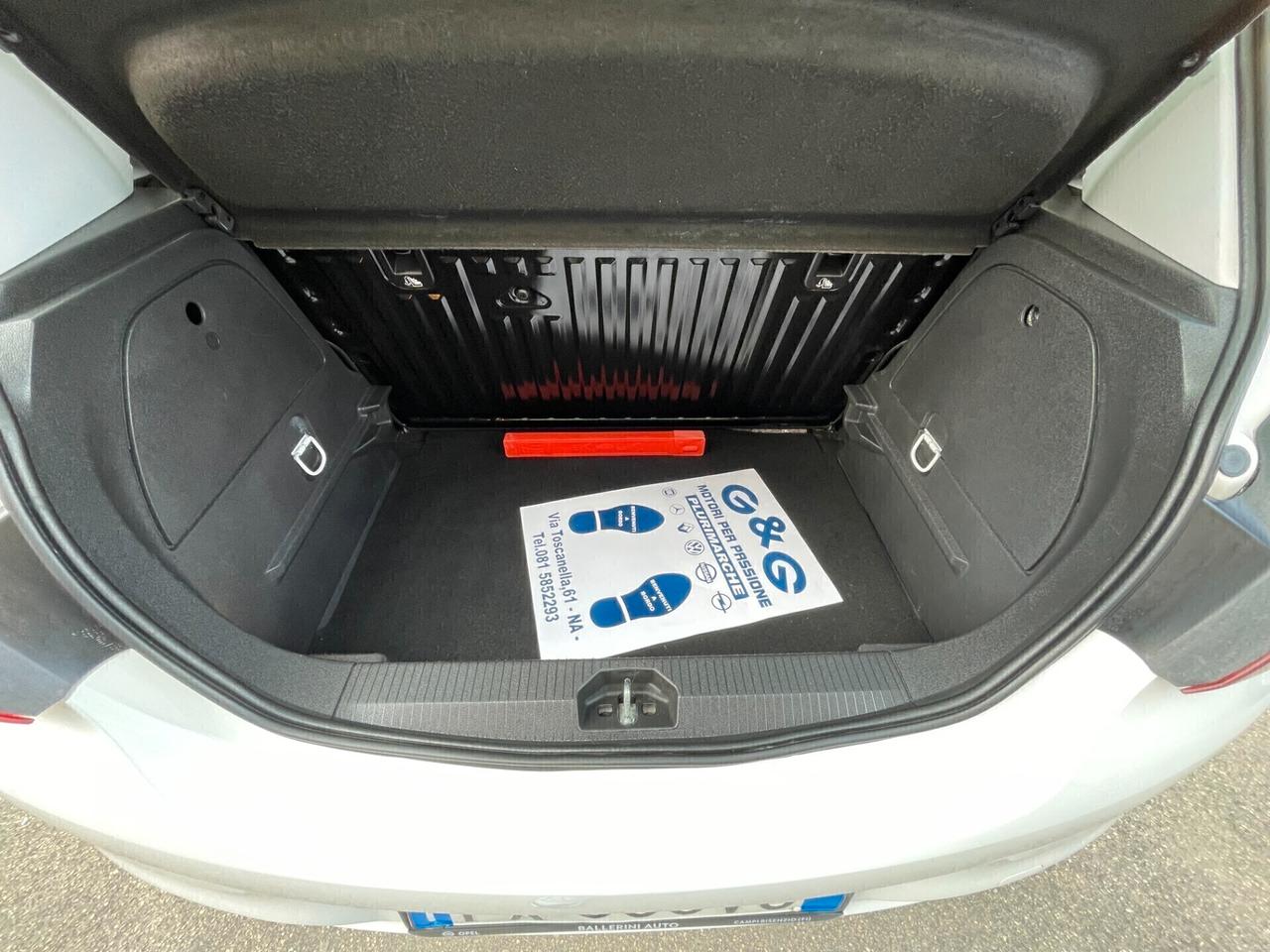 Opel Corsa 1.4 90CV GPL Tech 5 porte 120 Anniversary