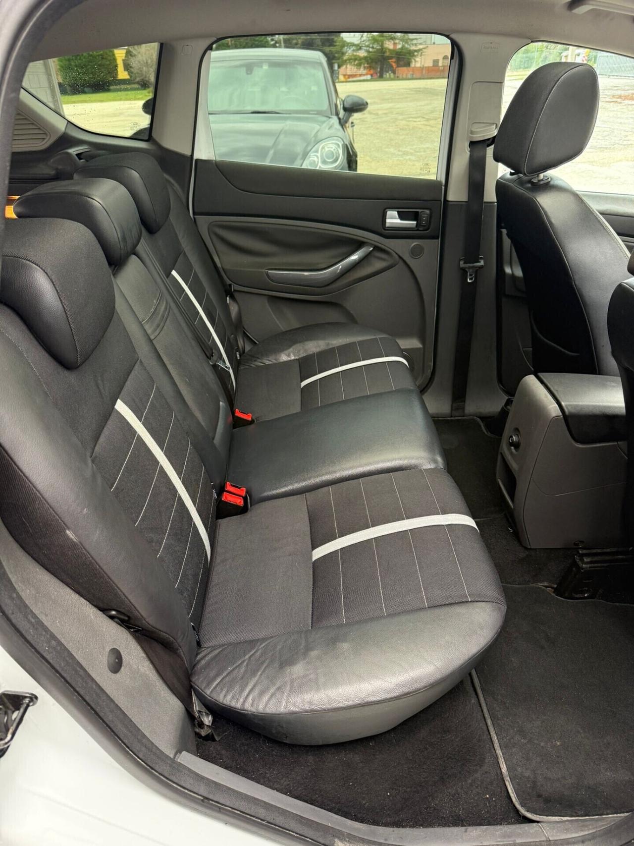 Ford kuga 4x4 titanium 2.0 TDCi neopatentati