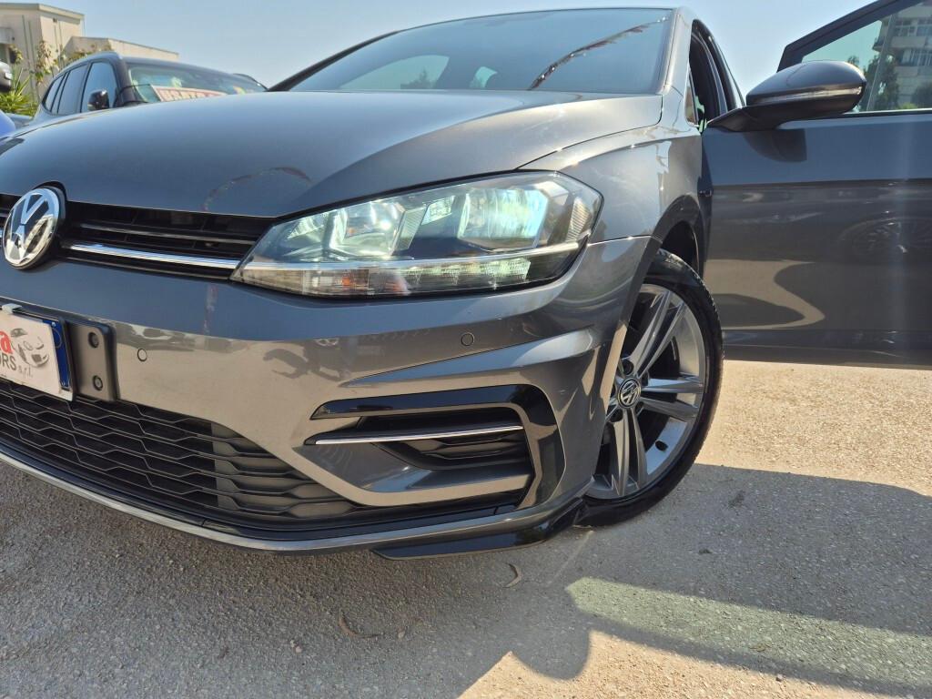 Volkswagen Golf R-LINE 7.5 2.0 TDI DSG 5p