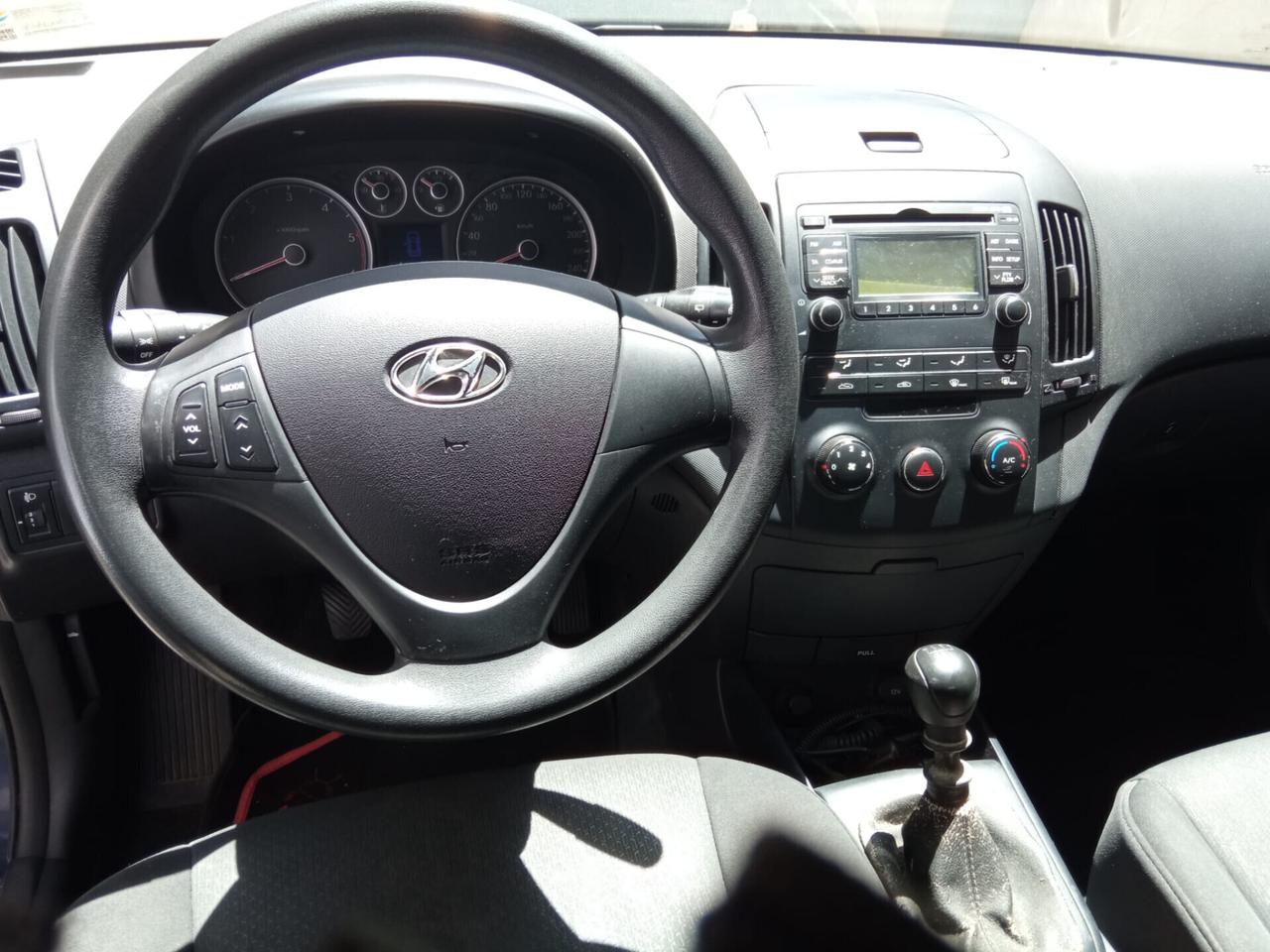 Hyundai i30 1.6 CRDi VGT 16V 90CV 5p.