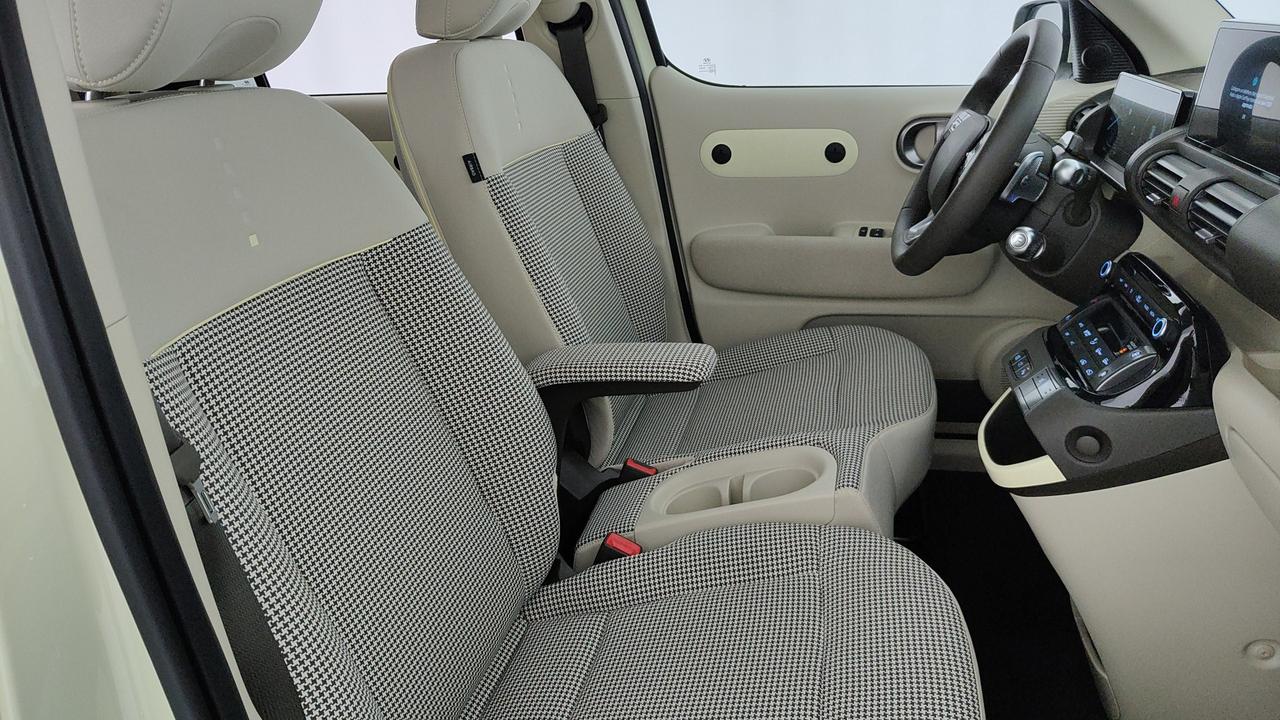 HYUNDAI Inster 49kWh XClass Tech Pack