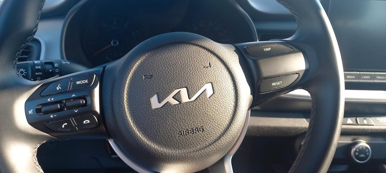 Kia Stonic 1.2 DPI Urban