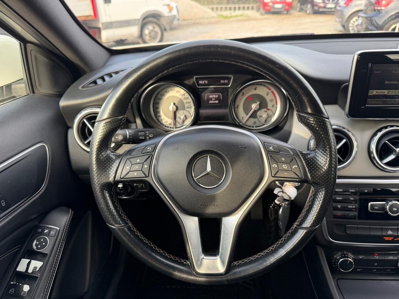 Mercedes-benz GLA 200 CDI Premium